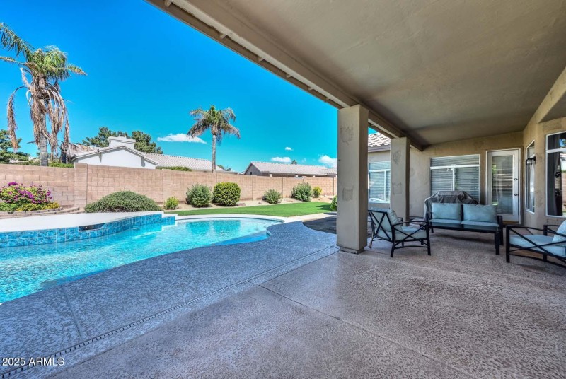 Covered Patio-Backyard