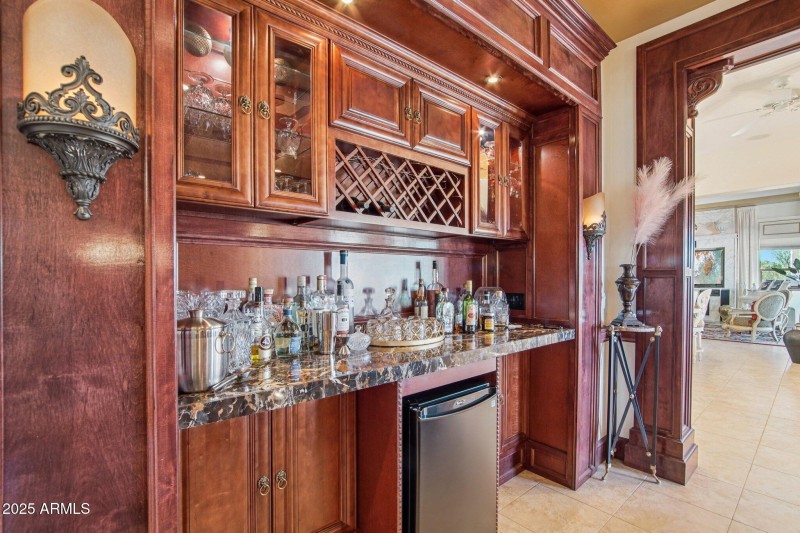 37-web-or-mls-168th Ave-S1510-037