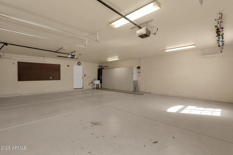 37-web-or-mls-18132-e-bellerive-dr