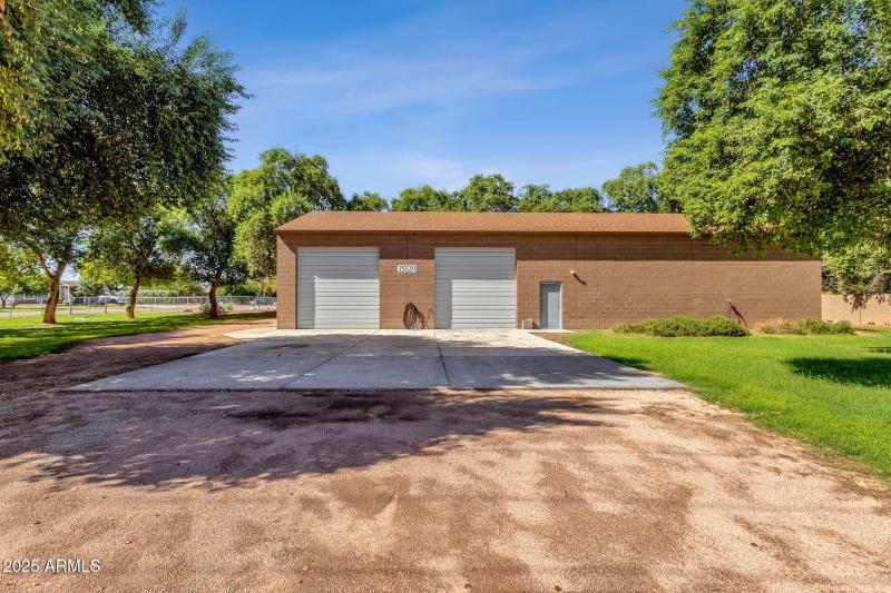 55-web-or-mls-18132-e-bellerive-dr