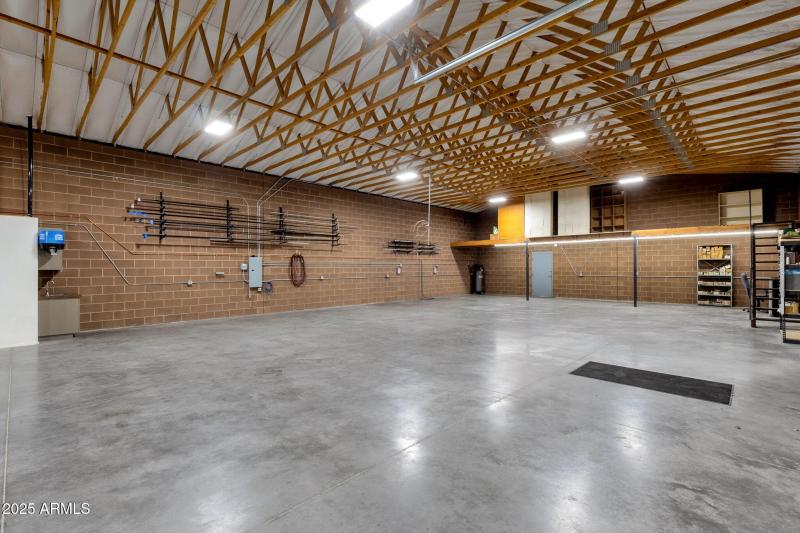 56-web-or-mls-18132-e-bellerive-dr