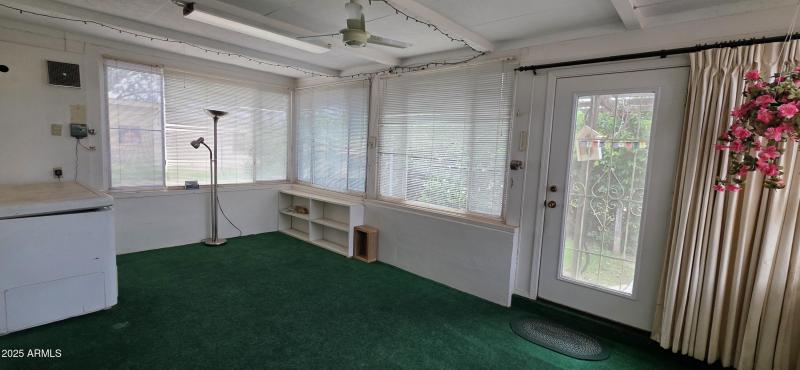 302 North Sage Street