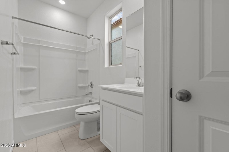 KBPHX_MIR_DesertOasis-Lot156_0301-1200