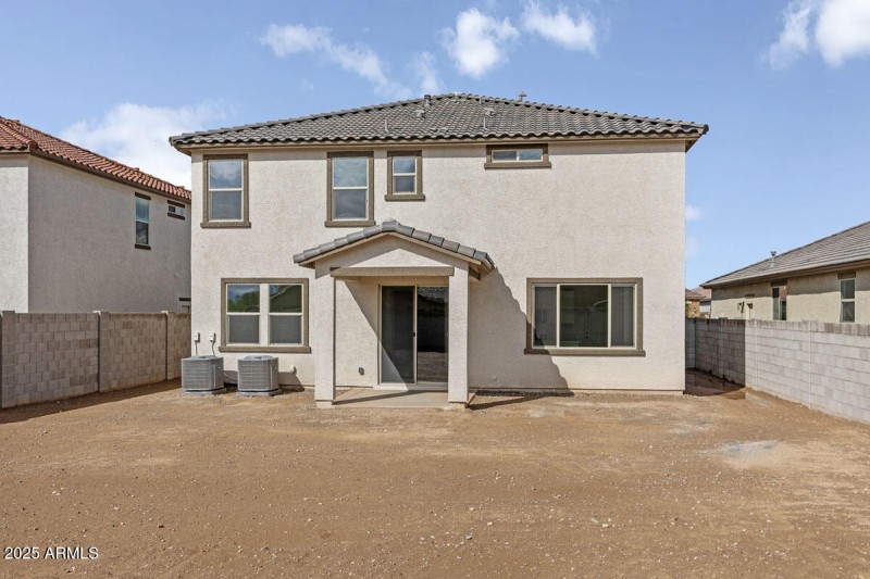 KBPHX_MIR_DesertOasis-Lot156_0388_1-1200