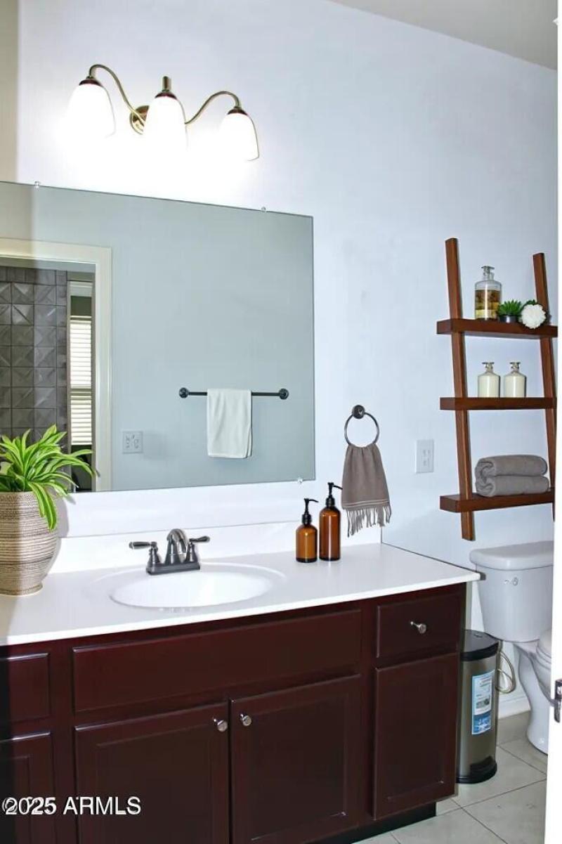 9de4c2b9-5597-4a3f-a985-d12165b069d5