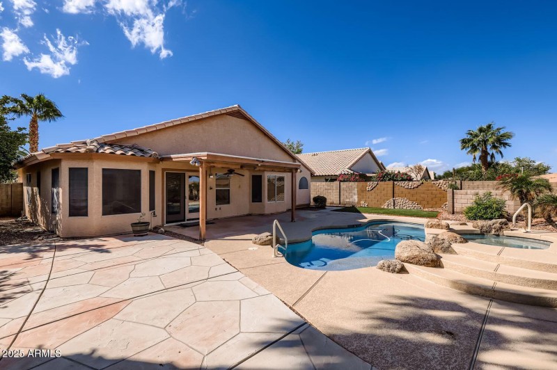 12324 W Edgemont Ave - Web Quality - 028