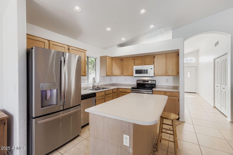 12324 W Edgemont Ave - Web Quality - 008