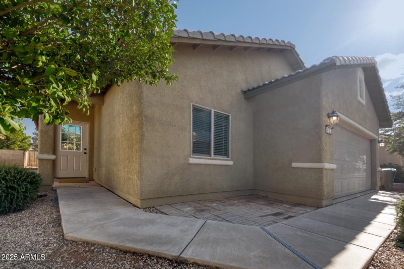 072033-4312 Hennen Drive