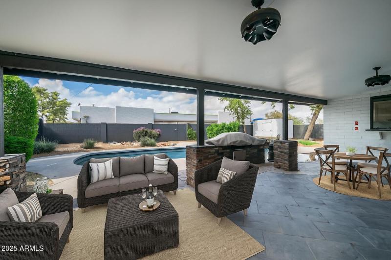 ChatGPT Image Oct 15, 2025, 06_54_22 PM