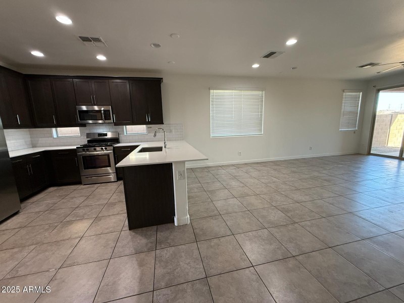 2ff5e080-0e4b-4f67-a20f-c158fb004025