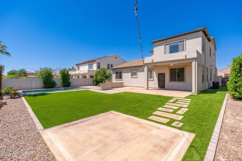 15659 W Meadowbrook Ave - 42