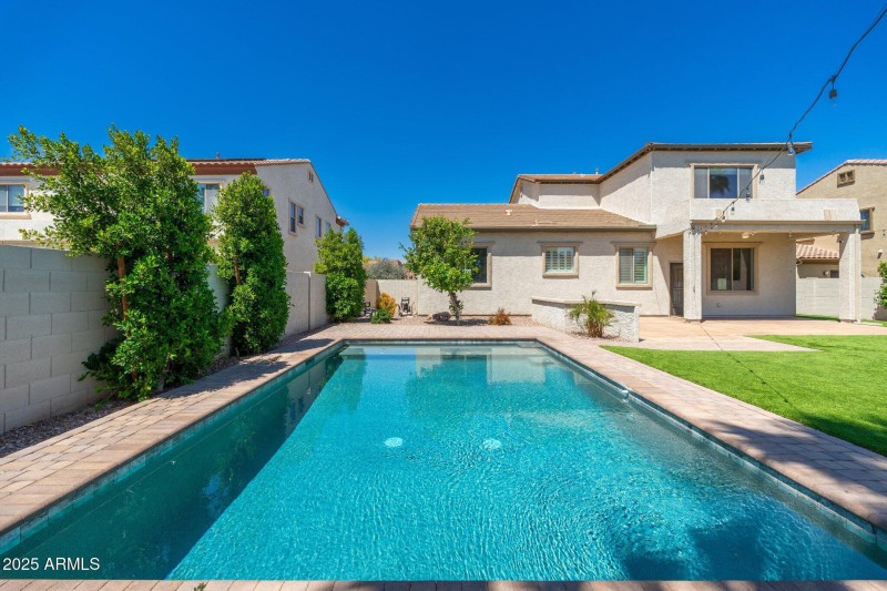 15659 W Meadowbrook Ave - 46