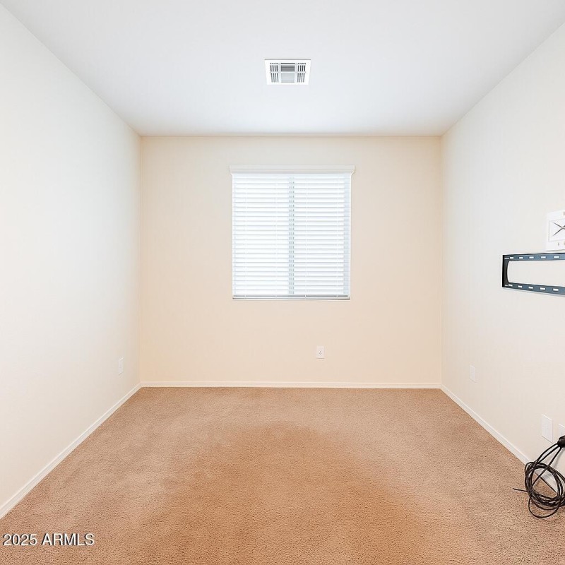 64C2FD61-5FF6-41DD-A442-5642E0173CE0