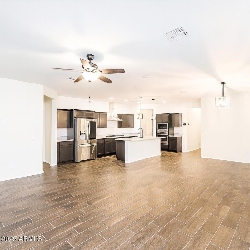 82F03362-9E96-426D-907E-C0D7F0490533