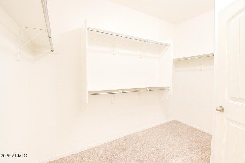 86E79DC6-0846-4D60-9065-9E7CAF98F98B