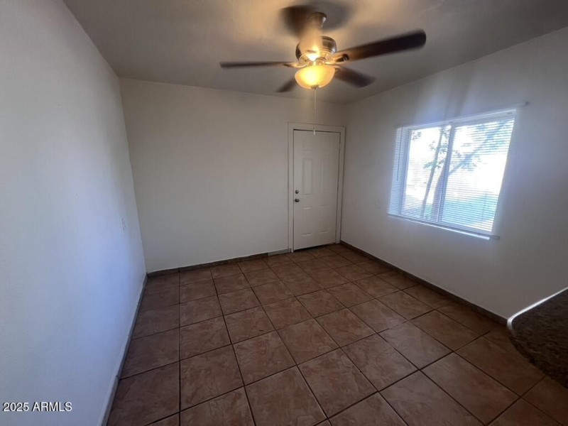 42B7C87A-B025-41D7-9D15-0A93DFC632EC_1_1