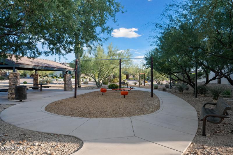 4-Bellissima-ocupix-Comm