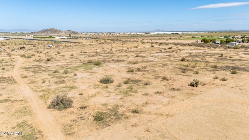 06 - Deer Trail 18300