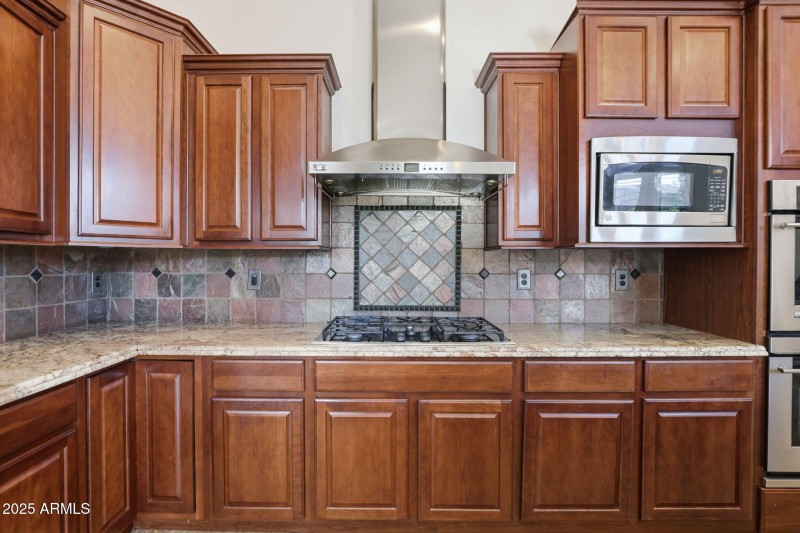 24-web-or-mls-25914 N 49th Ln Phoenix, A