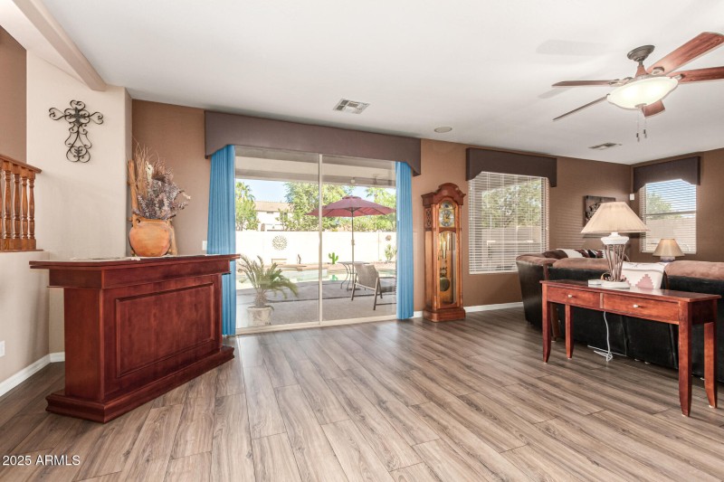 Lompoc Large Family Room