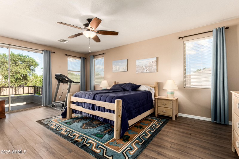 Lompoc Master Suite