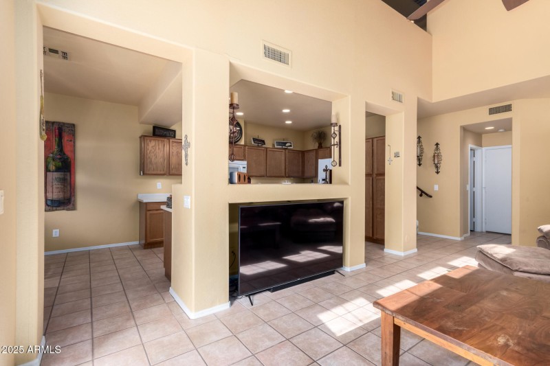 3422 E University Great Room