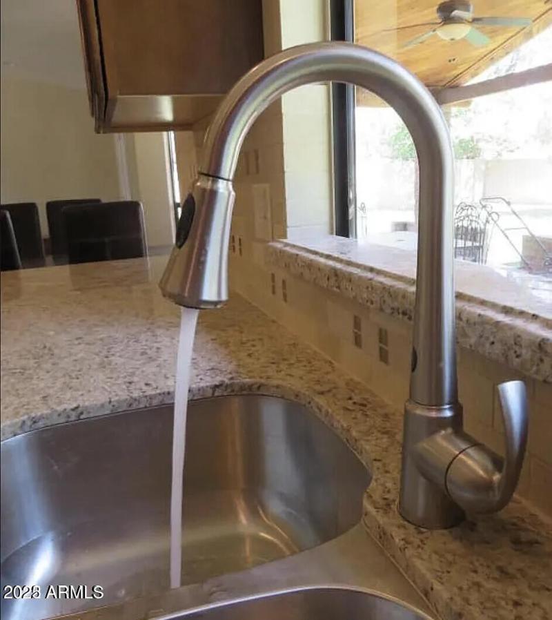 539dc0dc744fe9e86d62c3cba0bc0c62-uncropp