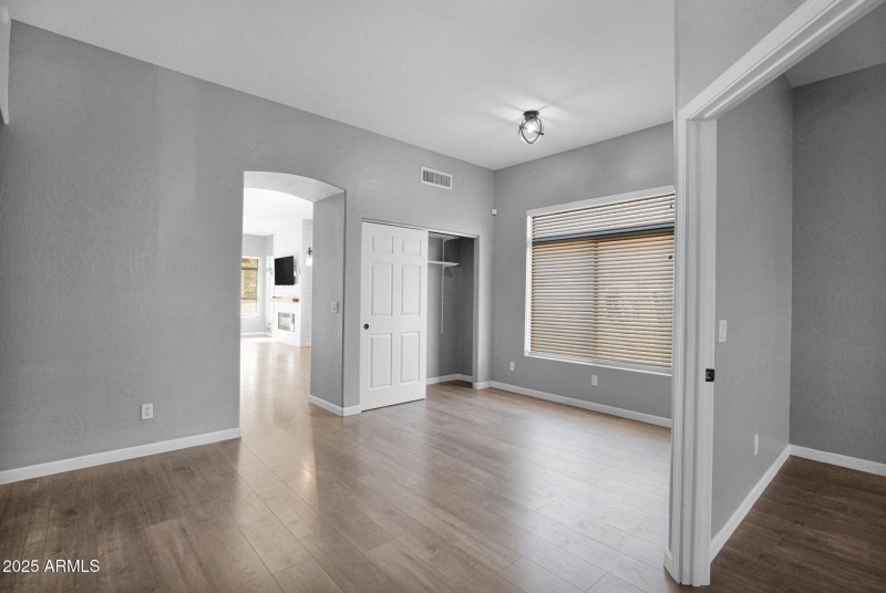 6-web-or-mls-P1327354