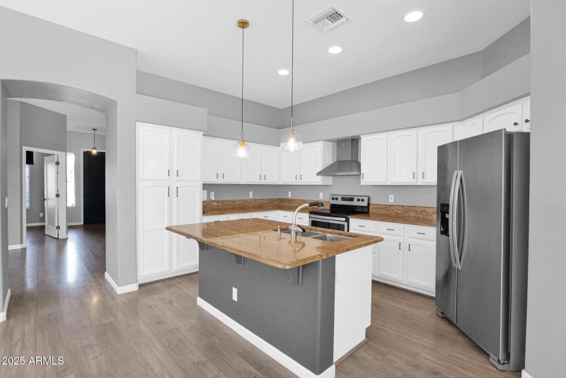 12-web-or-mls-P1327363