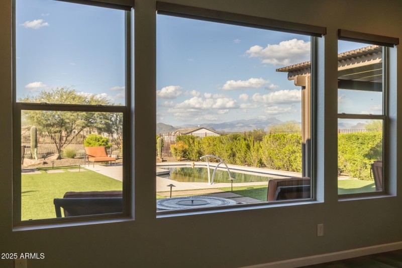 20) GREAT ROOM WINDOW VIEW