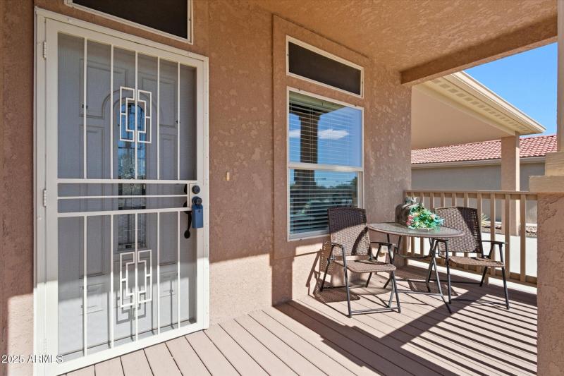 Front patio w/security door
