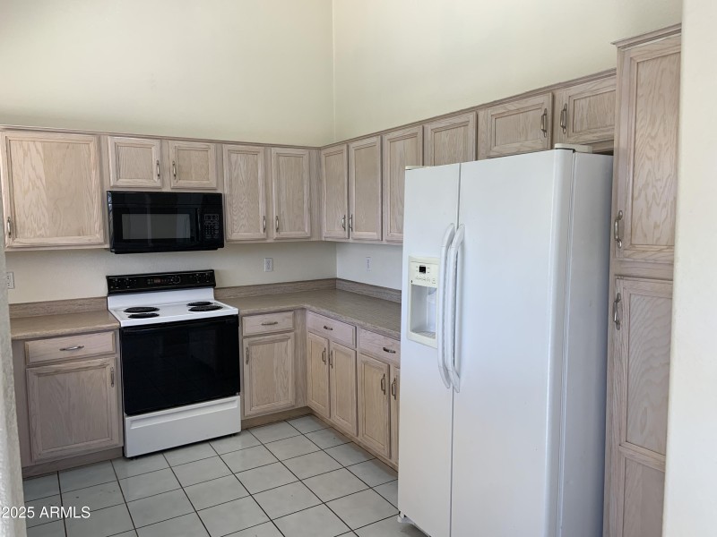 Kitchen all appliances