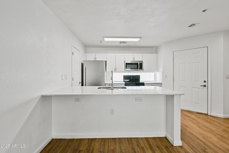 8-3065N67A214-ocupix