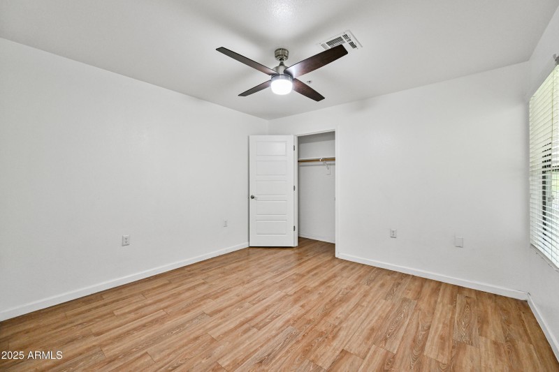 15-3065N67A214-ocupix