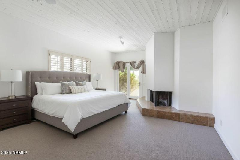 CB 203 Primary Virtual Staging