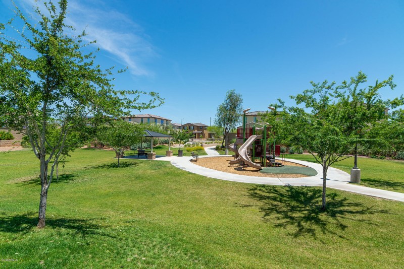 Well manicutred community grounds