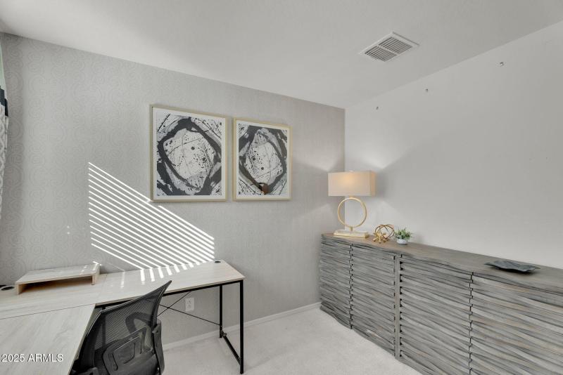 18437 E El Buho Pequeno