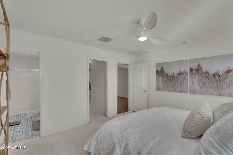 18437 E El Buho Pequeno