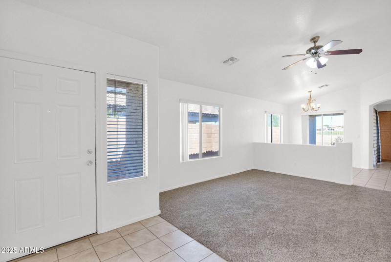 16-web-or-mls-P1326080