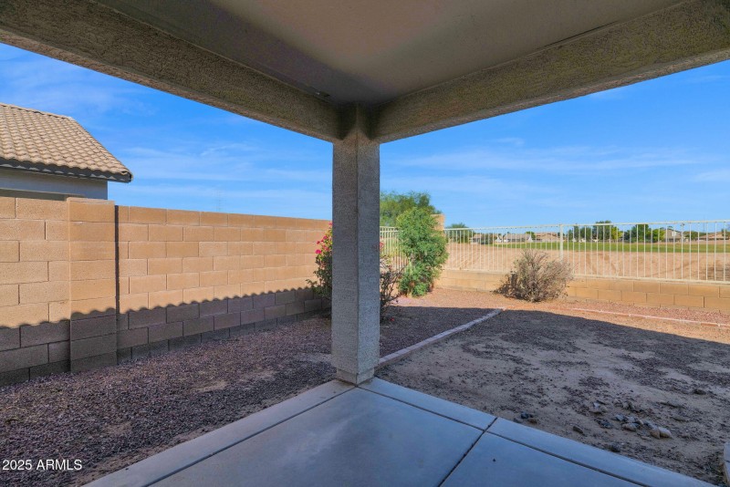 25-web-or-mls-P1326094