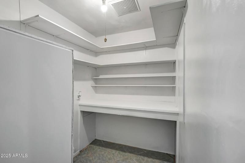 walk in pantry