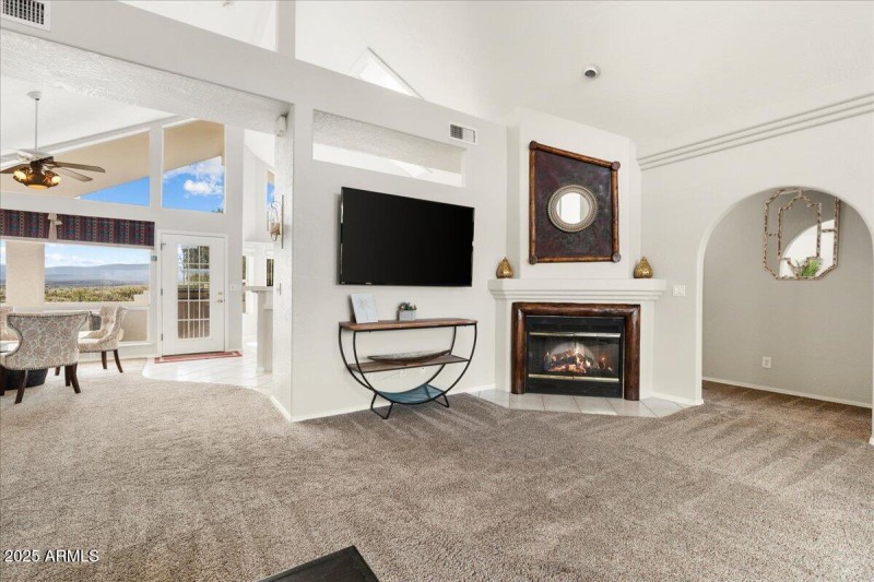 08-Living Room