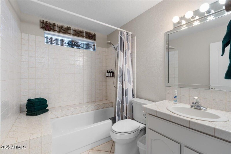 17-Bathroom