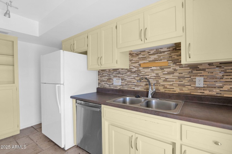 14-web-or-mls-P1327191