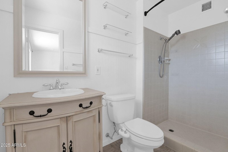 23-web-or-mls-P1327205