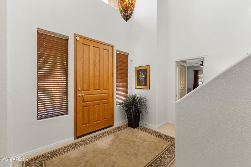 05-8100 E Camelback Rd