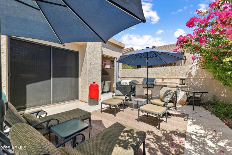 31-8100 E Camelback Rd