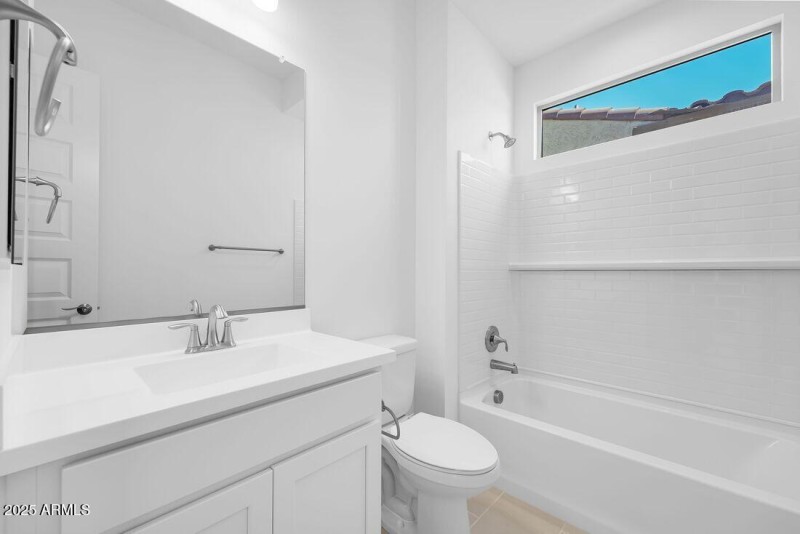 4068 E BRITTLEBUSH Lane - Ready Now!