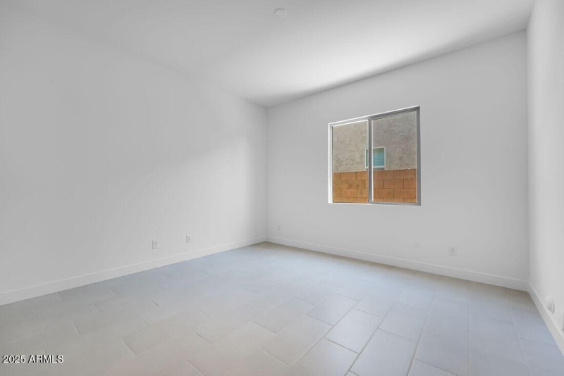 4068 E BRITTLEBUSH Lane - Ready Now!