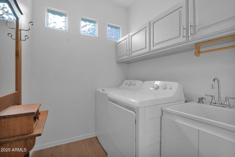 13-web-or-mls-P1327235